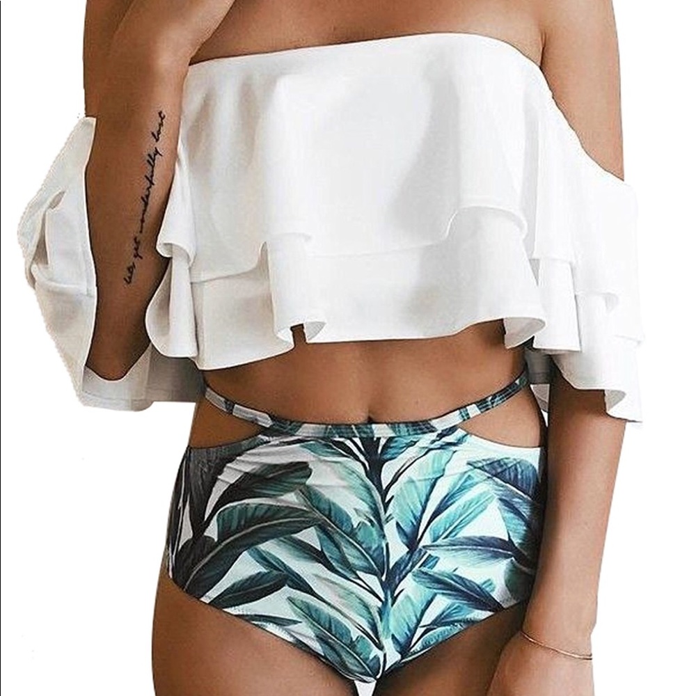 High Rise bikini with ruffle top